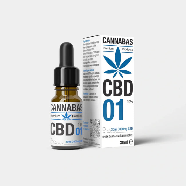 Logo van het merk Cannabas op een flesje CBD Olie 10%